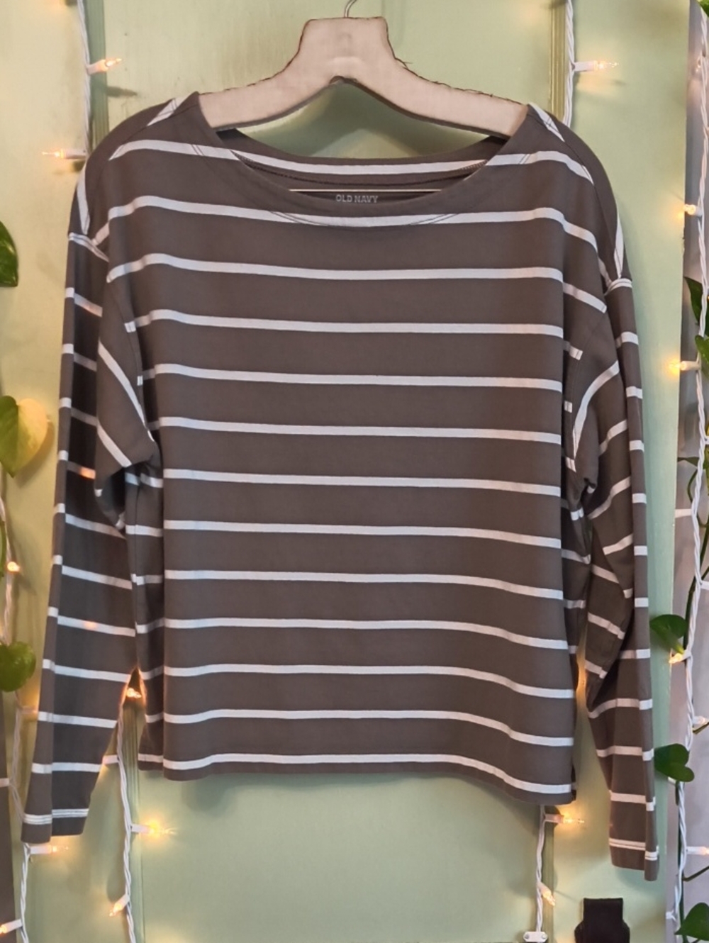 Women's Old Navy Cropped Oversized Mocha White Striped T-shirt Long sleeve L